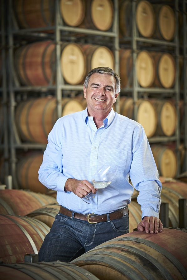 Australian Vintage CEO Neil McGuigan resigns, and Craig Garvin is appointed as CEO-elect