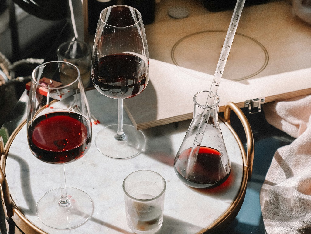 “Critical” wine industry courses return to TAFE NSW Griffith