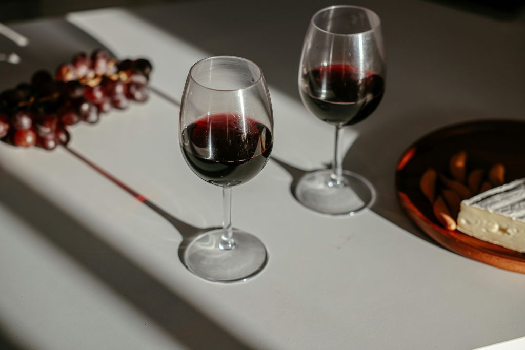 State government backs SA wine amid cancer concerns