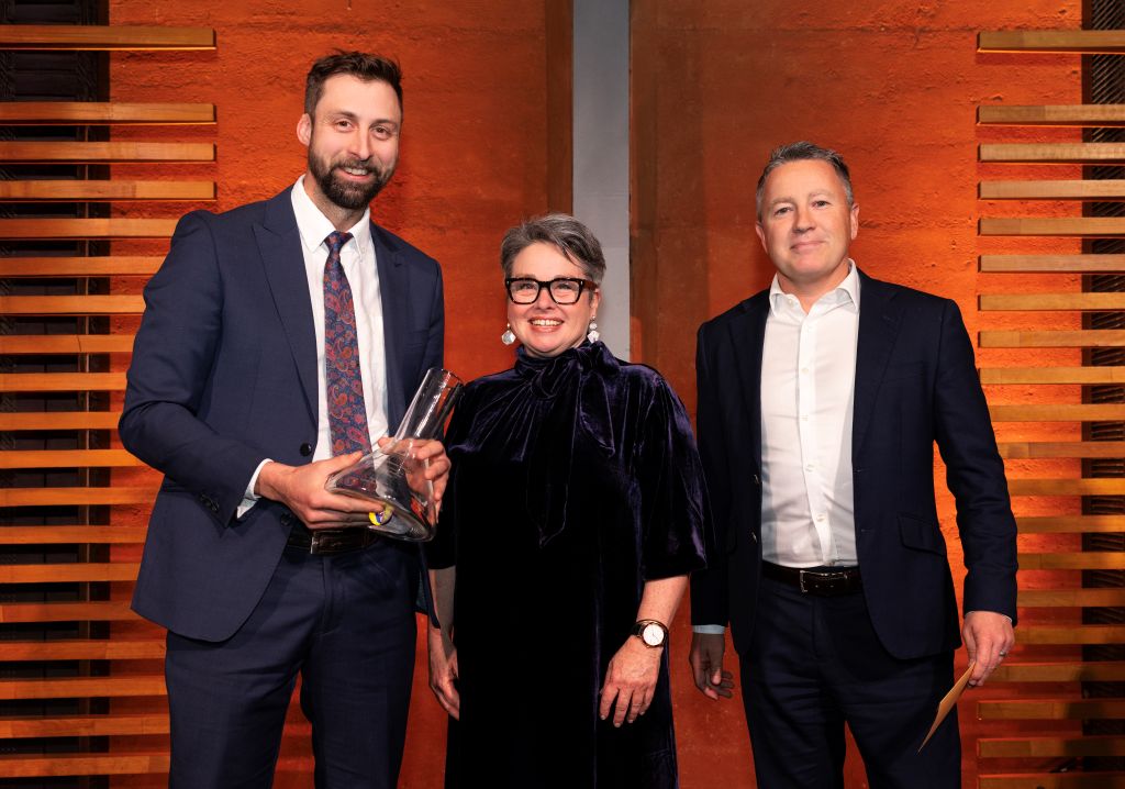 South Australian wine community bands together in celebration